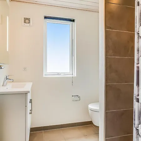 8 Bedroom Cozy In Nørre Nebel
