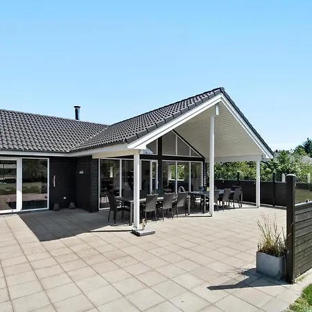 Tatil Evi 8 Bedroom Cozy In Nørre Nebel