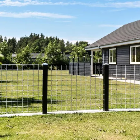 Holiday home 8 Bedroom Cozy In *