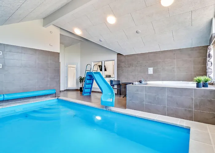 Дом отдыха 8 Bedroom Cozy In Norre Nebel