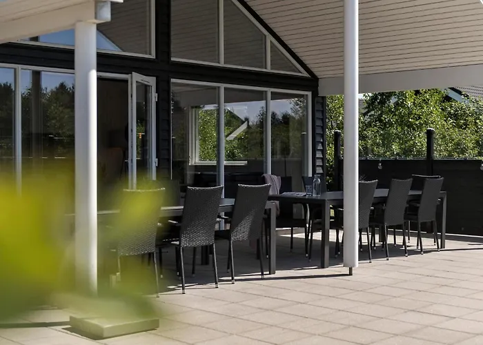 8 Bedroom Cozy In Дом отдыха *